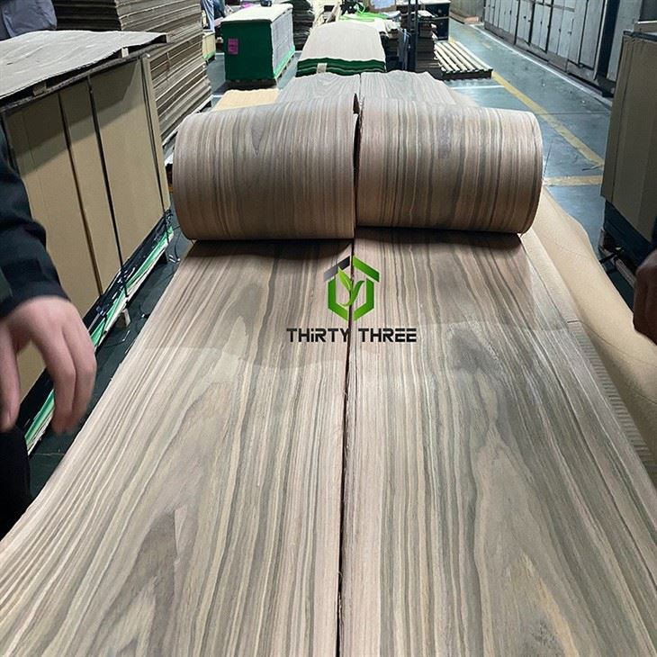 AAA Grade Engineered Veneer Artificial Wood Veneer For Plywood